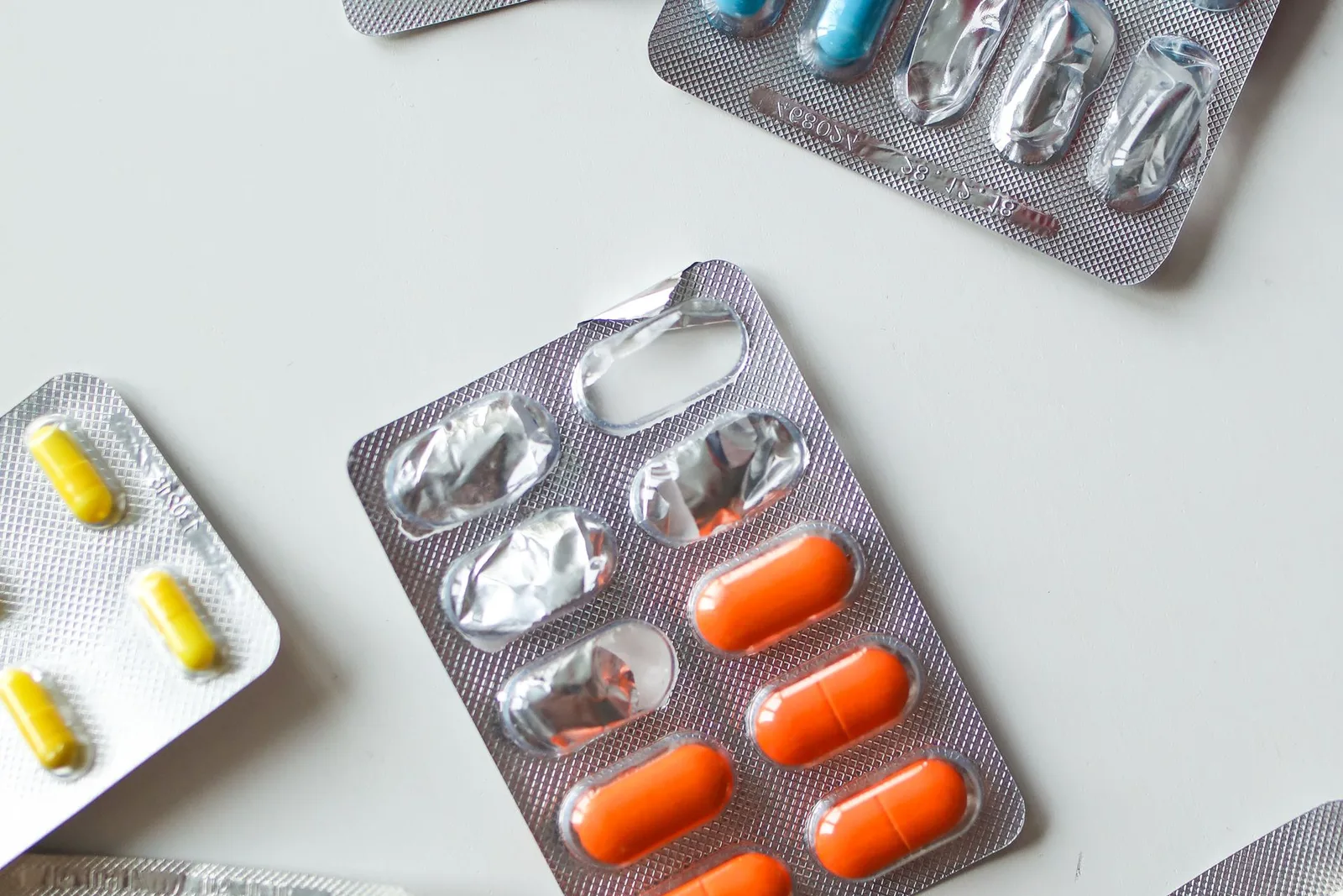 Medication error expert witness — Blister packs of prescription tablets and capsules