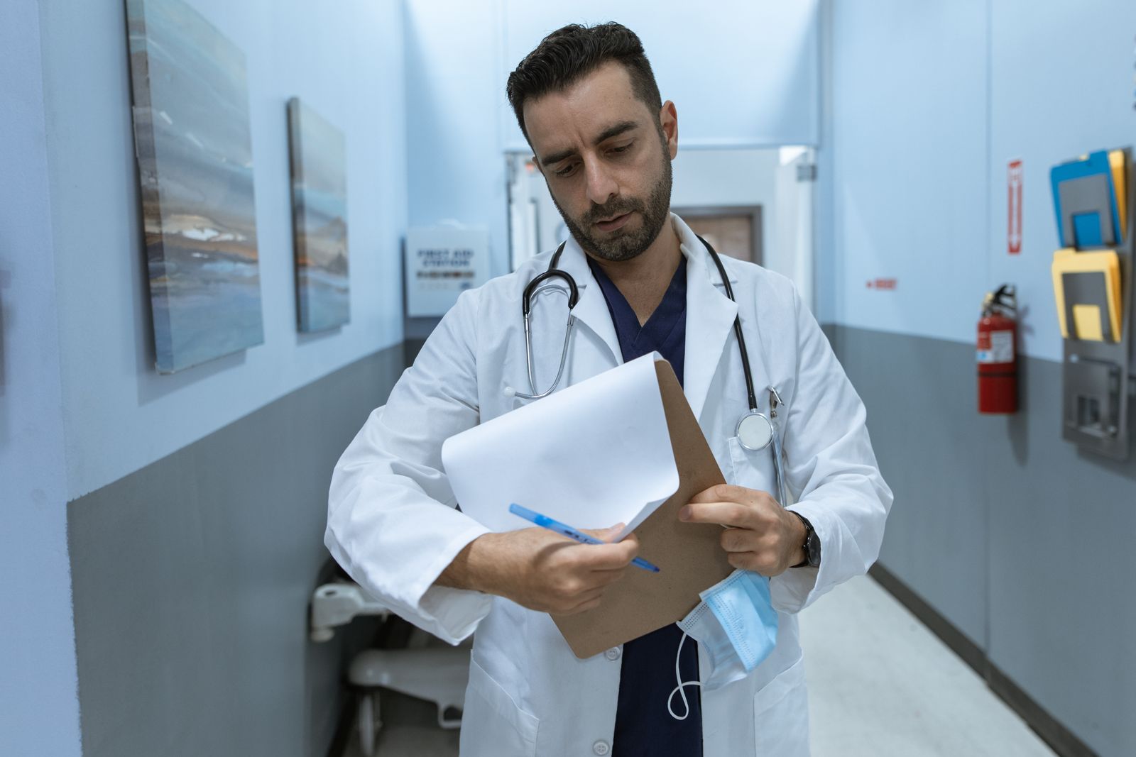 clinical negligence expert witness