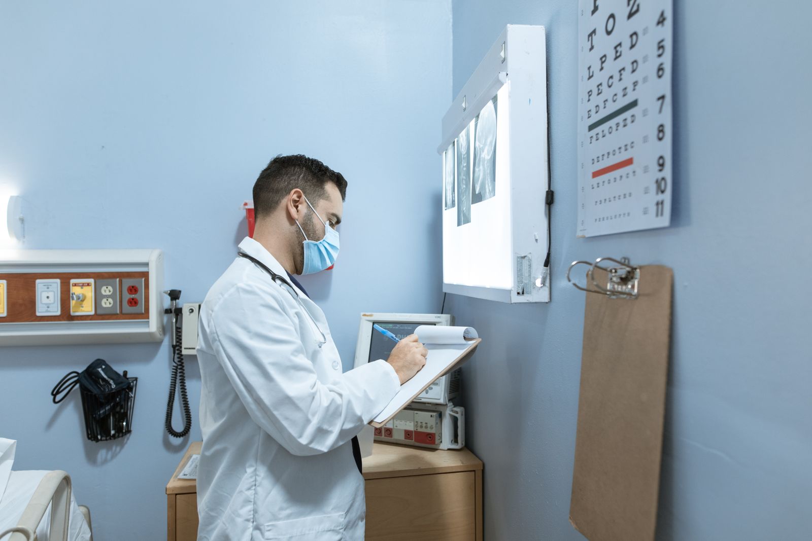 mammography expert witness