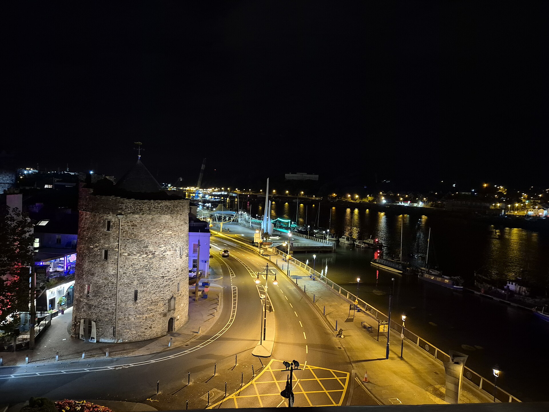Reginald's Tower beside Waterford quay