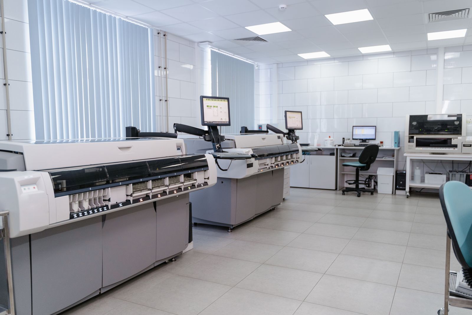 Automated laboratory used for genome analysis, the setting genomic medicine expert witnesses describe